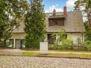 Ein- oder Zweifamilienhaus gesucht? 188 m² in bester Hermsdorfer Lage gefunden - Berlin