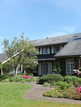 VERKAUFT: Familienfreundliches Landhaus in idyllischer Lage - Bredstedt