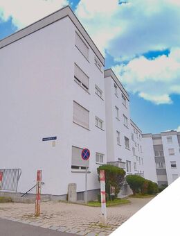 **Renovierte und toll geschnittene 3,5 Zimmerwohnung in Amberg mit Balkon für Kapitalanleger** - Amberg