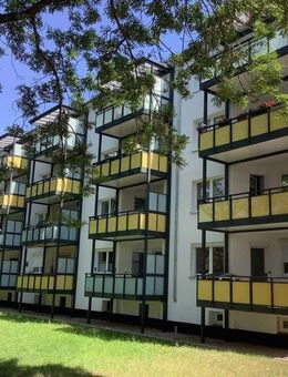 Schicke 2-Zimmer-Wohnung mit traumhaftem Balkon - Bremen