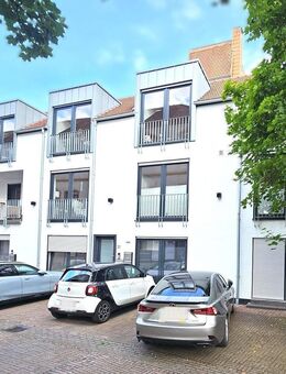 Schöne Dachgeschosswohnung in zentraler Lage von Homburg - Homburg
