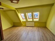 Kleine Wohnung für rüstige Rentner in Senioren- Wohngruppe in Hartha zu vermieten! - Hartha
