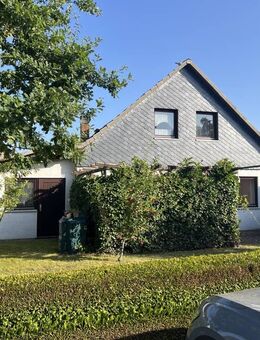 gepflegtes 1 Familienhaus mit Garten, Carport und Garage in ruhiger Sackgasse - Lemwerder
