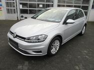 VW Golf, 1.6 TDI Comfortline, Jahr 2019 - Bergkamen