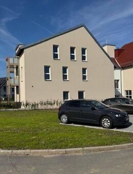 2 Raumwohnung -Betreutes Wohnen- als Erstbezug mit hochwertiger Ausstattung und Einbauküche - Arnsdorf