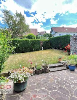 Happy Family! Doppelhaushälfe in ruhiger Ortsrandlage - Eberdingen