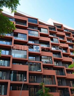+ Hanseatische Eleganz im Herzen der HafenCity + - Hamburg