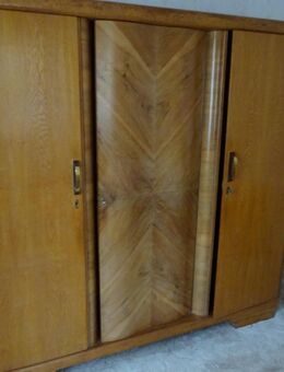 Massivholz Schlafzimmer Retro / DDR furniert Bett Schrank Kommode - Schönheide