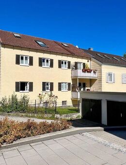 ZWEI MEHRFAMILIENHÄUSER MIT ENTWICKLUNGSPOTENZIAL IN BURGHAUSEN ! - EIGENNUTZUNG AUF 150 m² MÖGLICH - - Burghausen