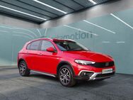 Fiat Tipo, Hatchback Red, Jahr 2022 - München