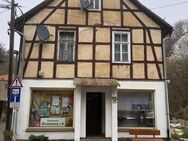 Sanierungsbedürftiges Fachwerkhaus will zu neuem Leben erweckt werden - Südharz
