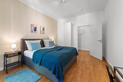 Frisch sanierte 4-Zimmer Wohnung mit Garten