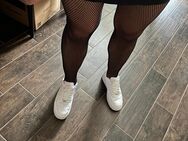 Suche BESUCHBAREN Mann/Paar mit Interesse an diskretem Crossdresser :-) - Osnabrück