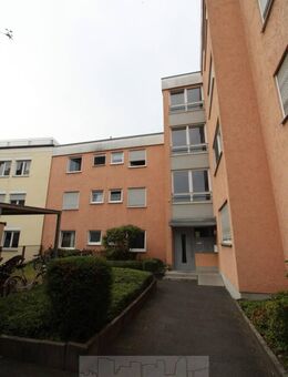 Attraktive Wohnung mit 5 Zimmern & 5 Bädern - ideal für Kurzzeitvermietung, ca. 5,4 % Rendite - Regensburg