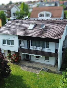 Weitläufig wohnen - Familienfreundliche 8 Zimmer mit Garten - Eningen (Achalm)