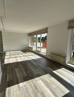 3-Zimmer-Wohnung in direkter Ostseenähe, Süd-West Balkon, 2 TG-Plätze - Glücksburg (Ostsee)