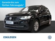 VW Tiguan, Life Fahrzeug, Jahr 2022 - Marne