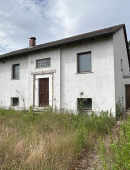 Freistehendes Einfamilienhaus - bereits entkernt - mit großem Grundstück in Top-Lage in Limburgerhof - Limburgerhof