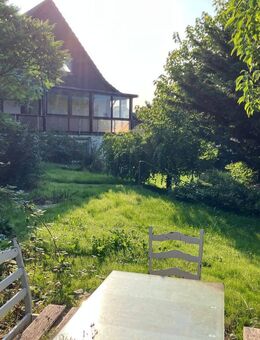 Altes 2-Familien-Haus in herrlicher Lage und Baureserve in Fürth-Vach - Fürth