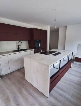 Neugebautes Townhouse 3-Raum Eigentumswohnung in Freiberg zu verkaufen - Freiberg