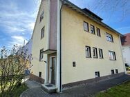 Gemütliche 3-Zimmer-DG-Wohnung, Schwedenofen, EBK, Garage, gr. Keller - Radolfzell (Bodensee)