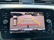 VW Passat Variant 2.0 TDI DSG ELE AHK CAM MATRIX VIRTUAL NAVI ACC - Ahrensburg