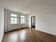 Helle Single-Wohnung in toller Lage - Limbach-Oberfrohna