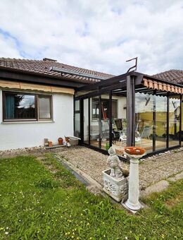 Charmantes Einfamilienhaus mit großem Garten in ruhiger Lage - Dußlingen
