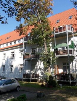 4 RW mit Balkon im 2.OG mit Laminat im Fliegerstädtchen - Merseburg