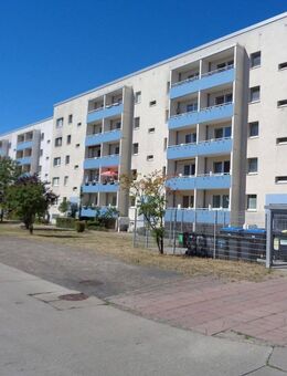 Ein Ort zum Ankommen: 3-Zimmer-Wohnung mit Wohlfühlgarantie - Brandenburg (Havel)