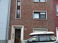 Zweifamilienhaus mit viel Potential in Möchengladbach Rheydt! - Mönchengladbach