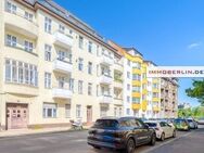IMMOBERLIN.DE - Attraktive Altbauwohnung mit Balkon in ruhiger Lage - Berlin