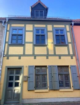 Zentral: Stadthaus mit Südterrasse - Garage - Gartengrundstück.... - Teterow