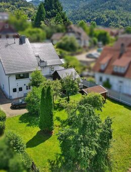 Perfektes, mit viel Liebe zum Detail saniertes Zweifamilienhaus - Gernsbach