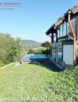 Großzügiges Einfamilienhaus mit Einliegerwohnung, Pool & Panorama - Wohnjuwel in Sengenthal! - Sengenthal