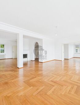 LEBEN IM LUXUS MIT BLICK ÜBER DEN ANNABERG - Baden-Baden