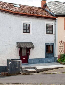 Wohnhaus in Mürlenbach - 4 Schlafzimmer - kleines & pflegeleichtes Grundstück - Mürlenbach