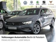 VW Passat Alltrack, 2.0 TDI, Jahr 2022 - Berlin