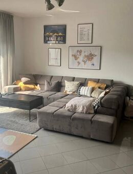 Schöne 3 Zimmer Wohnung in ruhiger Lage von Riegelsberg - Riegelsberg
