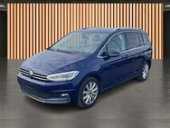 VW Touran, 1.5 TSI Highline, Jahr 2024 - Dresden