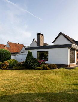 *** RUHIGE LAGE mit VIEL GARTEN - DOPPELGARAGE und vielen ZIMMERN perfekt für die EIGENEN IDEEN *** - Delmenhorst