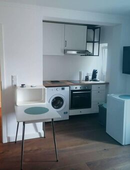 Modernes 1-Zimmer-Apartment mit Einbauküche, Stellplatz & All-Inclusive-Miete - Eschenbach (Oberpfalz)