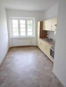 schöne 2-Raum-Wohnung mit Balkon und Einbauküche - Chemnitz