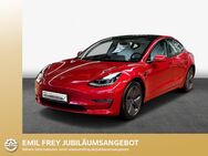 Tesla Model 3, Langstreckenbatt Allradantrieb Dual Motor, Jahr 2020 - Dresden