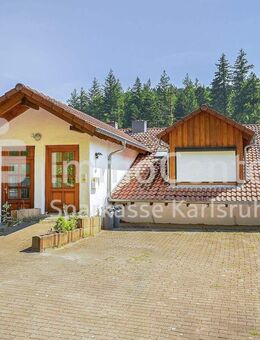 Leben, wo andere Urlaub machen - Mix aus Natur und Stadtnähe - Marxzell