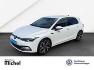 VW Golf, 2.0 TSI VIII Style TravelAssist Plus 18Zoll, Jahr 2022 - Gießen