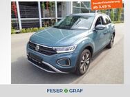 VW T-Roc, 1.5 TSI MOVE, Jahr 2024 - Nürnberg