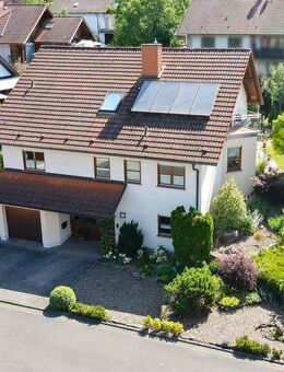 Einzugsbereit - Einfamilienhaus mit Wohlfühlfaktor und Traumgarten - Bürgstadt