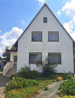 Handwerk gefragt - Immobilie mit Potenzial! Ein-/Zweifamilienhaus mit großem Garten in ruhiger Lage von Werl! - Werl