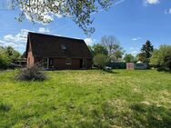 Haus im Grünen mit 3000m² Grundstück und Einliegerwohnung - Bargfeld-Stegen
